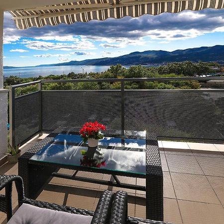 Apartment Leon - Sea View Ριέκα Εξωτερικό φωτογραφία